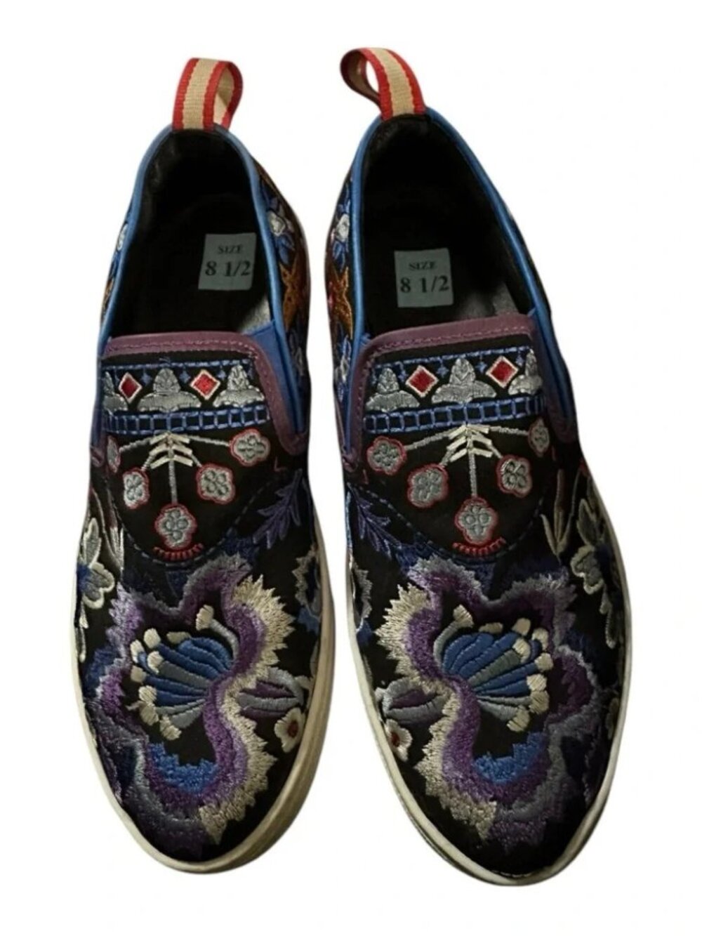 Johnnyy Was Embroidered Slip On Shoes 39